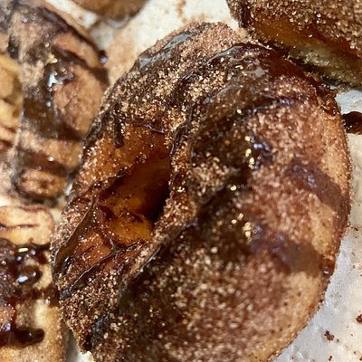 Cinnamon Chocolate Drizzle Dust Up