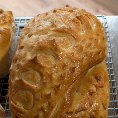Dragon Bread Garlic Herb