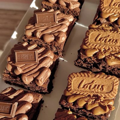 Fully Loaded Brownies 🤤 (Over-the-Top Treats)