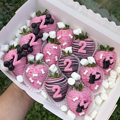Birthday Berries - Full Decorated In A Theme 