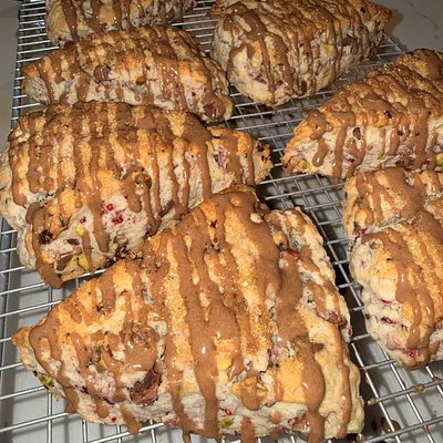 4 Count Scones