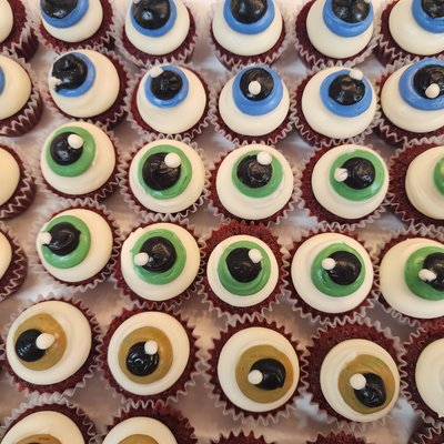 🎃🕸Eyeball Mini Cupcakes🕸🎃
