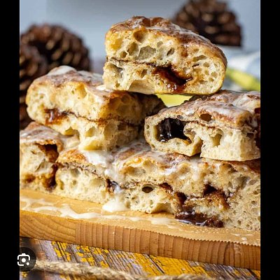 Sourdough Cinnamon Roll Focaccia 
