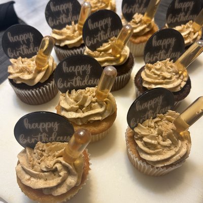 Cupcakes W/drippers
