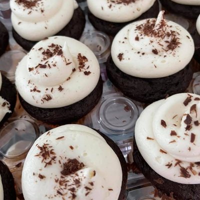 Cupcakes - Chocolate with White Buttercream
