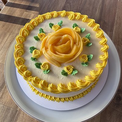 Vegan Mango Vanilla Cake