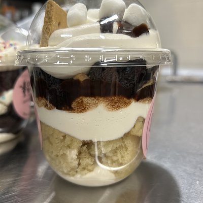 S’mores Cake Cup