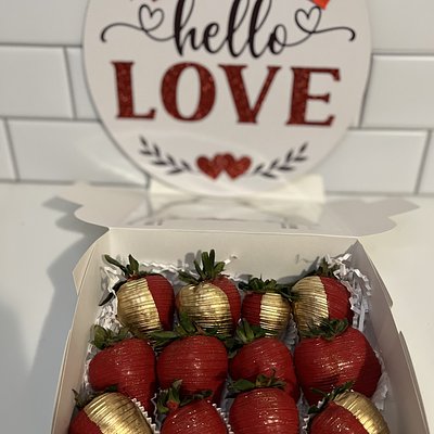 Valentine Dipped Berries