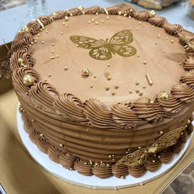 Double Layered 12 Inch Cake