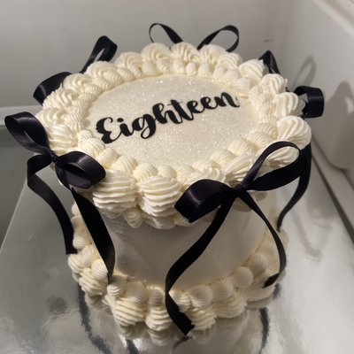 6 Inch 3 Layer Cake 