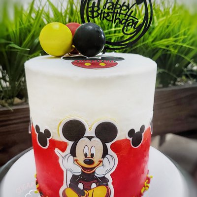 VEGAN 6” Round CUSTOM and THEMED CAKE 4 Layers Themed With Fruit Or Nutella Filling