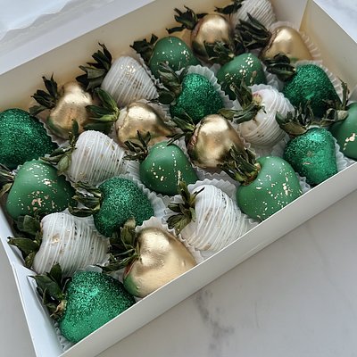 Ghiradelli Dipped Strawberries 