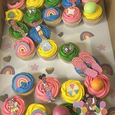 Cupcake pull apart cake