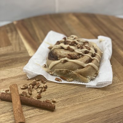Maple Pecan Sourdough Cinnamon Roll (one) 