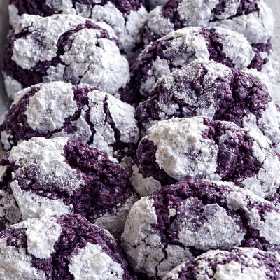 16 Pieces of Ube Crinkles