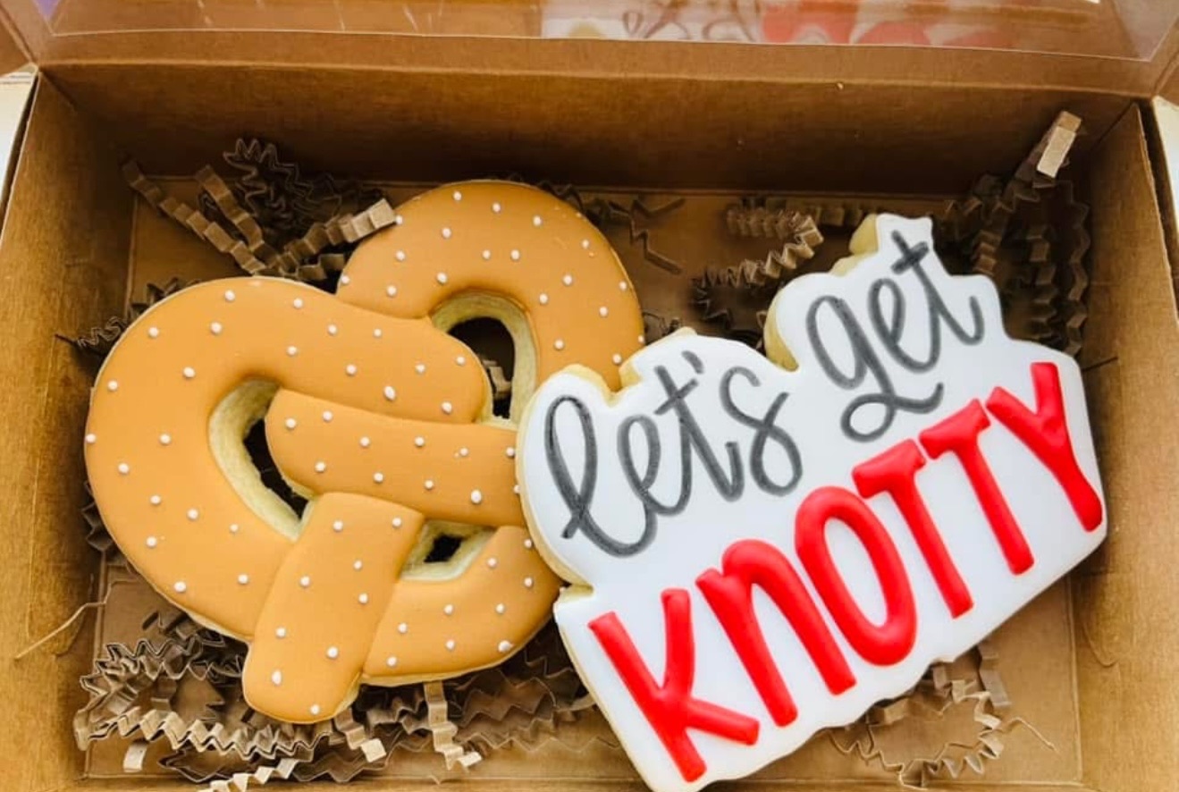Knotty adult Valentine Set 