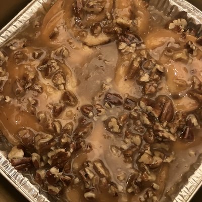Caramel Pecan Cinnamon Rolls