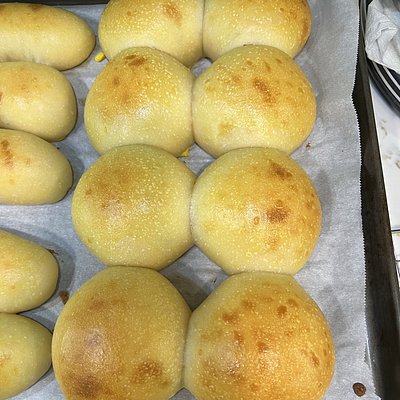 Sourdough Hotdog Buns (8ct)