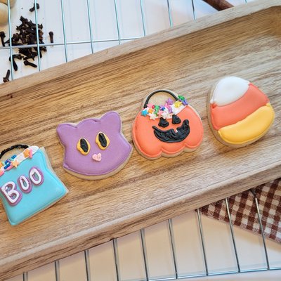 Trick Or Treat Mini Sleeve