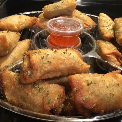 NYE's MENU Philly Cheesesteak Or Garlic Chicken Eggrolls ,Pick Up 6PM 12/31