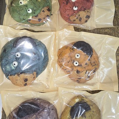 Rainbow Cookie Monster 