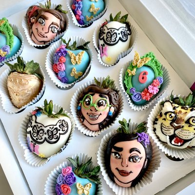 SPECIALTY THEME-Strawberries/ 12pc