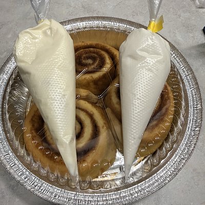 Cinnamon Rolls- 3 Pack