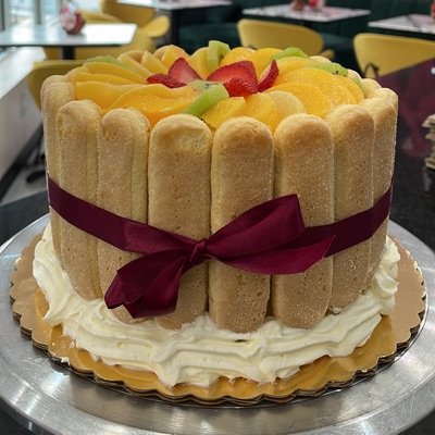 8” Whole Cakes Whipped Cream 20 People