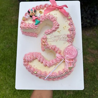 Cut-Out Cakes