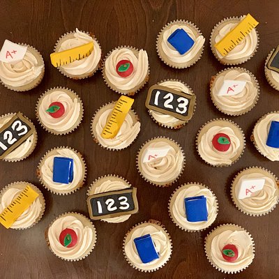 Dozen Gourmet Cupcakes