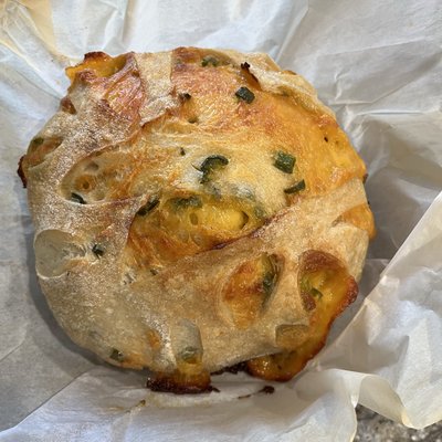 Jalapeño Cheddar Sourdough 