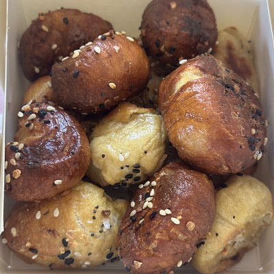 Sourdough Pretzel Bites 