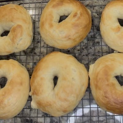 Plain Sourdough Bagels