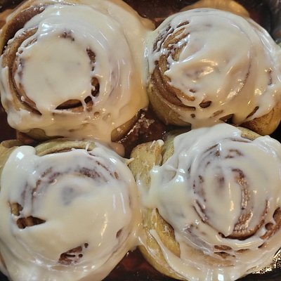 Sourdough Cinnamon Rolls W/Maple Icing