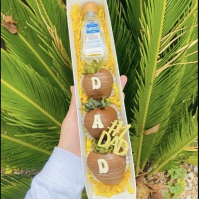 3 “Dad” berries with shot