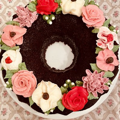 10” Cupid’s Gift Bundt Cake