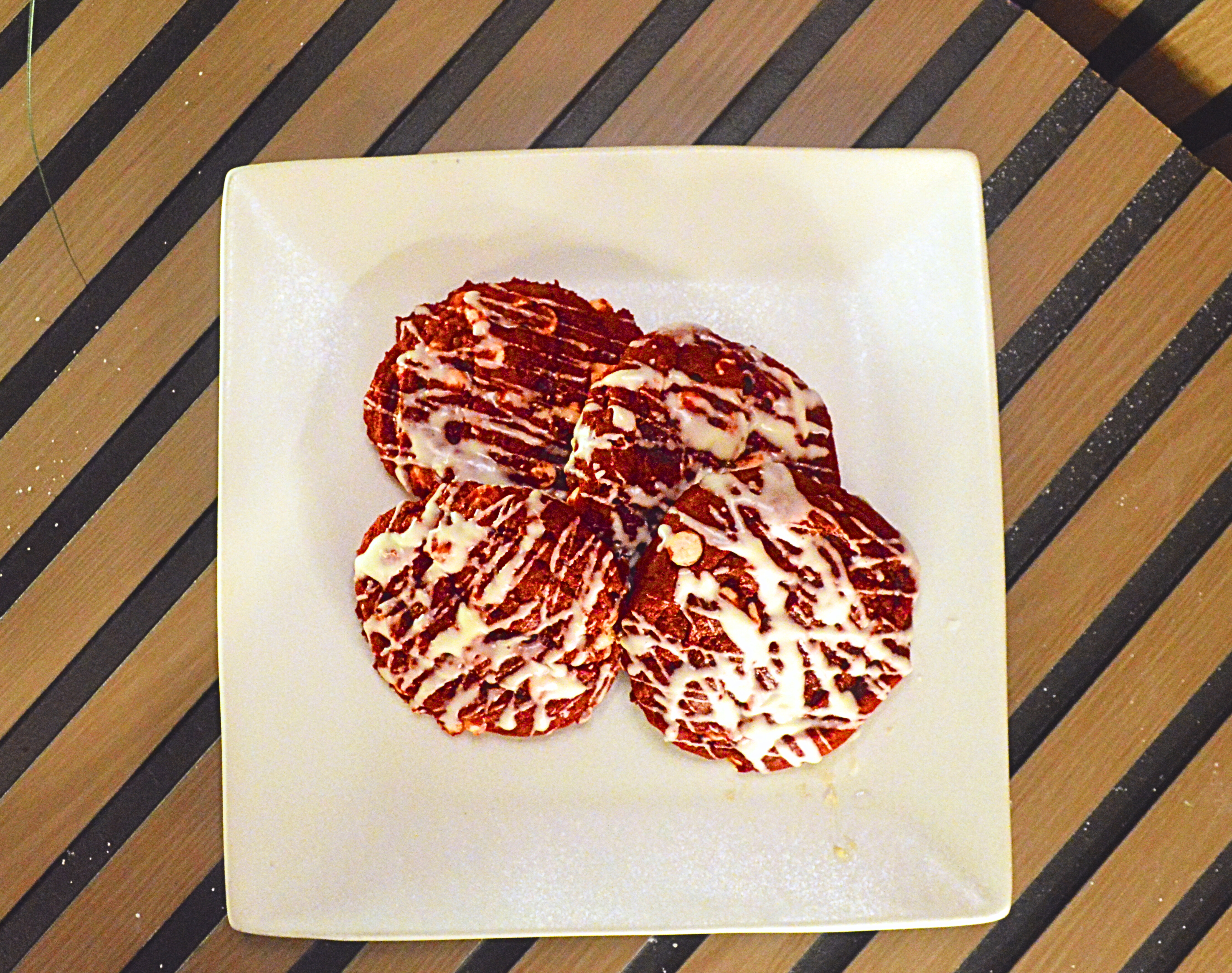 Red Velvet Cookies (Pack of 4)
