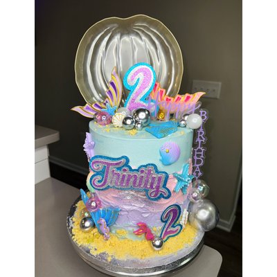 One Tier Cake (8in)