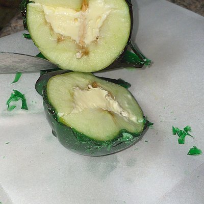 Cheesecake Stuffed Candy Apple 