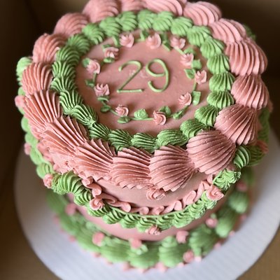 6 Inch 3 Layer (10-12 servings)