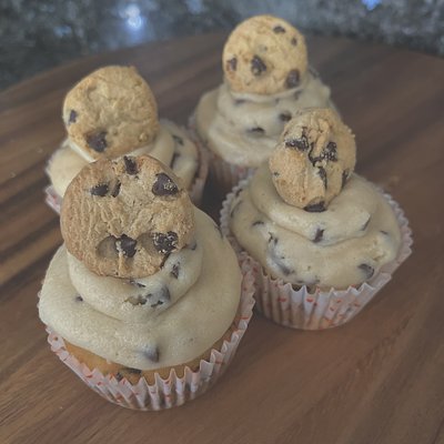Specialty Dozen Cupcakes