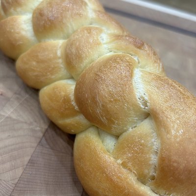 Traditional Challah Bread 