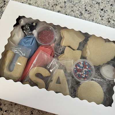Halloween cookie decorating kit
