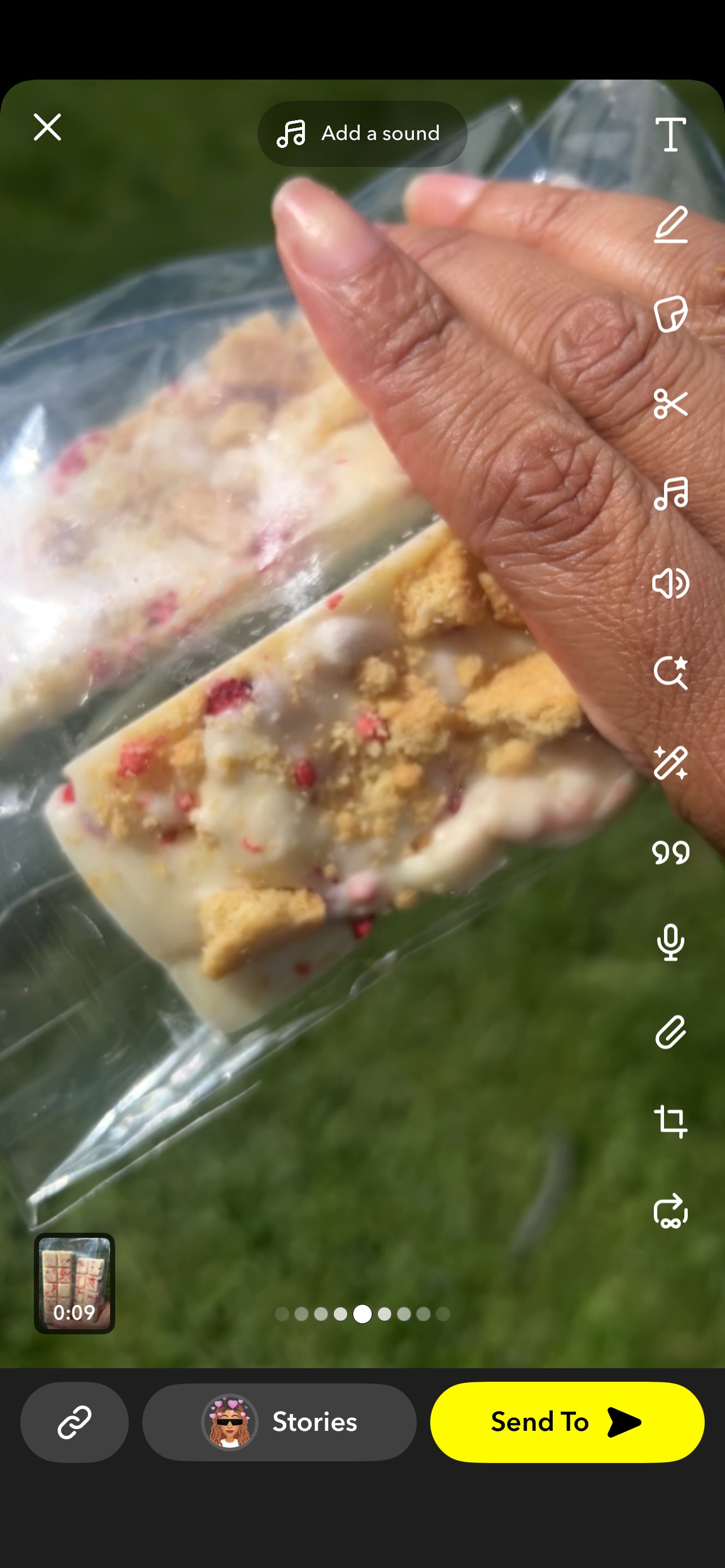 2 Hershey 🍫 Strawberries 🍓 & Crème Bar 