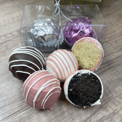 Chocolate Cake Pops ($3 For A 2 Pkg)