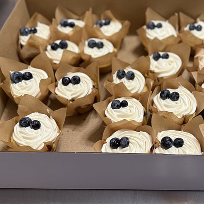 Blueberry Lemon With Cream Cheese Frosting 