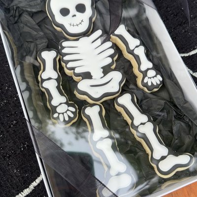 Mr. Skeleton Cookie 💀