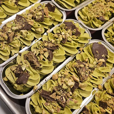 Dubai Chocolate Pistachio Mini Cake