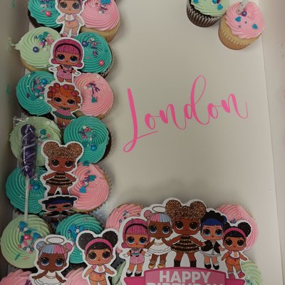 Letter/Number Cupcakes (24 )