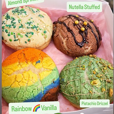 Pistachio Stuffed Concha 